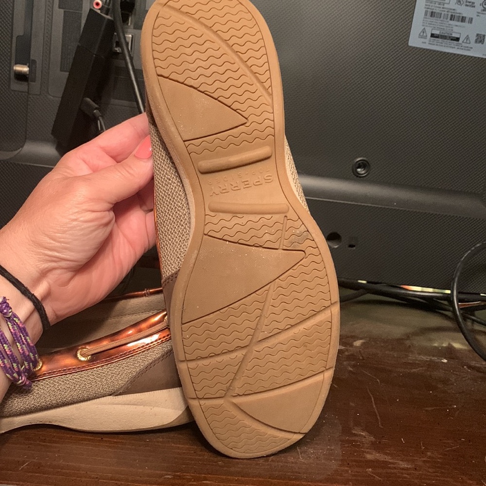 Sperry’s - Picture 4 of 5